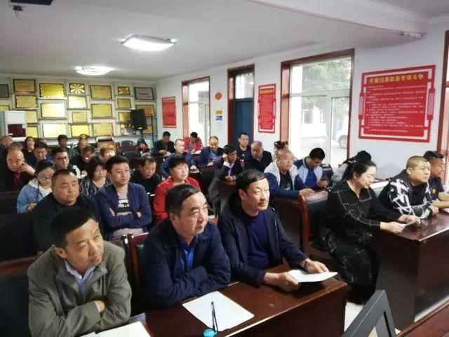 中国最新首富背后的财富增长秘诀，跟随榜样，自我提升实现财富飞跃
