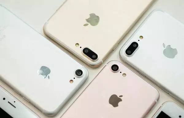 iphone最新消息,iPhone最新消息，铸就传奇，引领时代