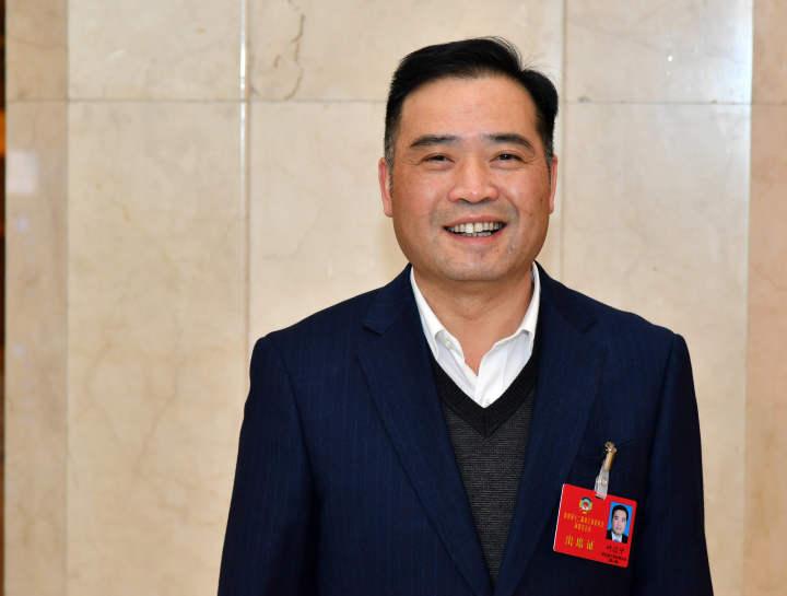 舜宇集团上市，开启全新篇章，迎接企业新纪元！