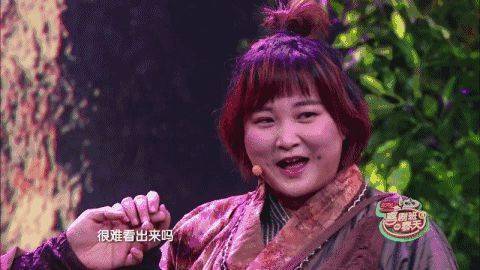 贾玲最新动态，笑翻全场，惊喜连连！