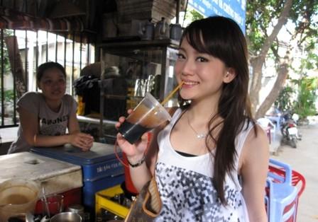 最新艺人名单与大自然美景之旅，唤醒内心的宁静之旅